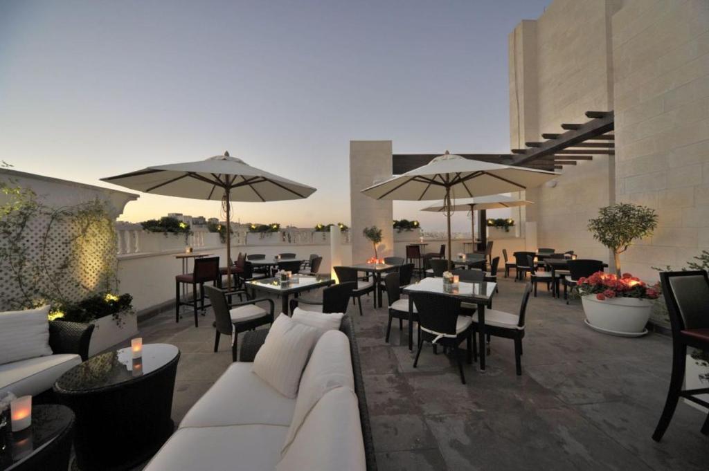 Il Palazzo Hotel And Suites อัมมาน ภายนอก รูปภาพ