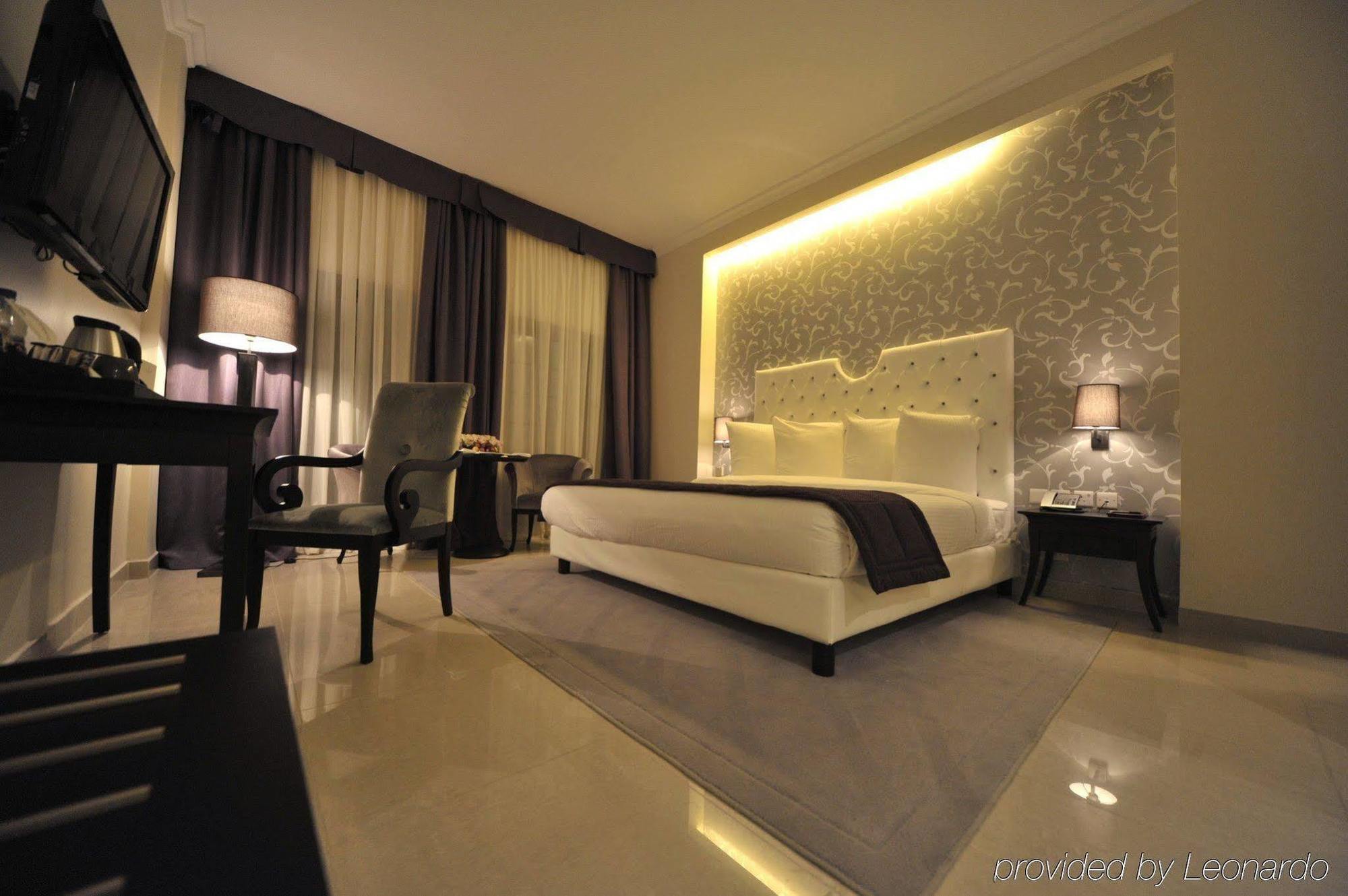 Il Palazzo Hotel And Suites อัมมาน ภายนอก รูปภาพ